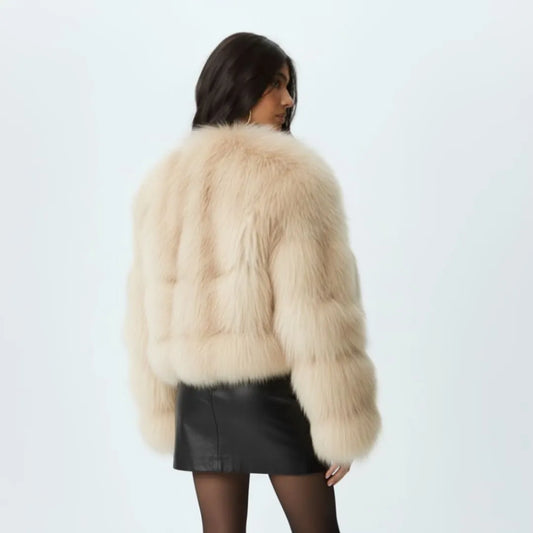 Bianca - Fourrures Raccon Blanches